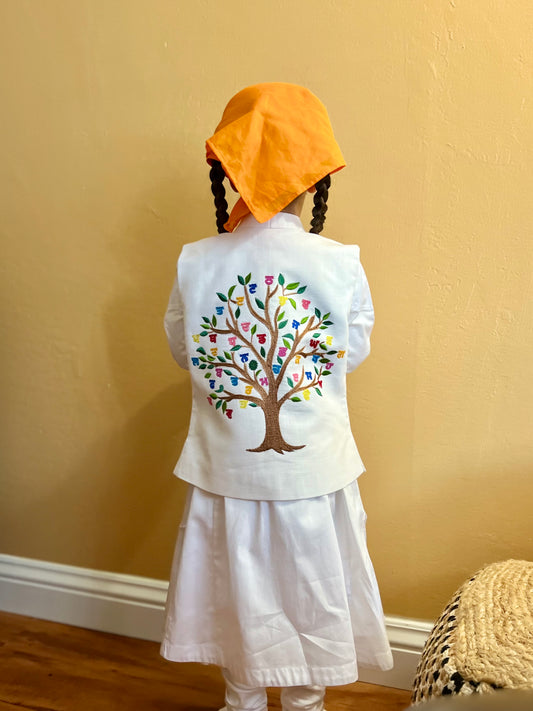 Penty Akhri Heritage Vest