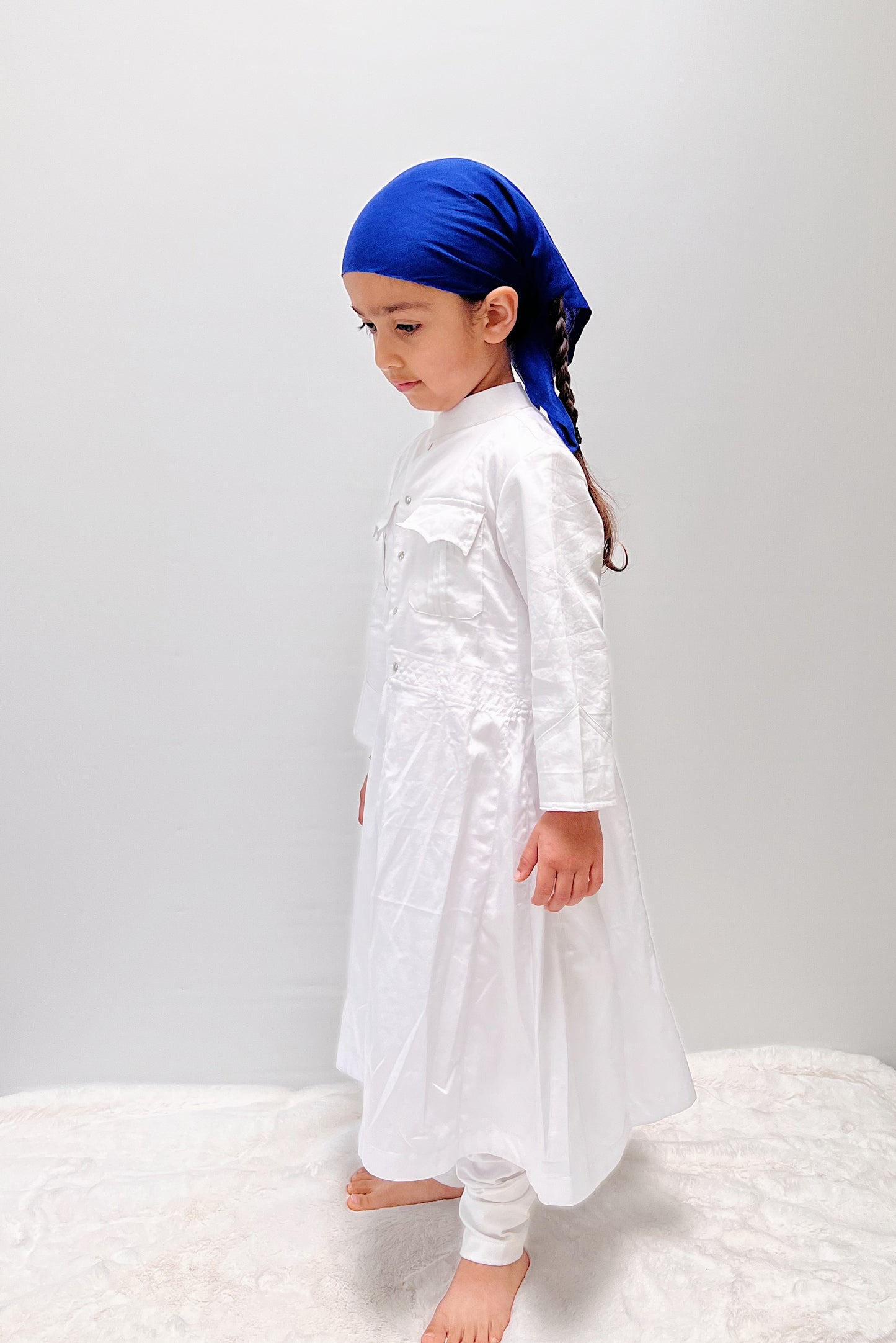 Amrit White Chola Set